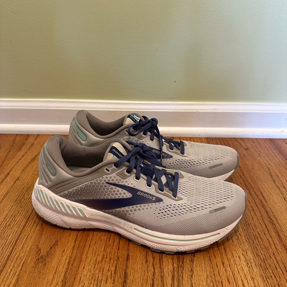 Women’s Brooks Adrenaline 22 Size 11.5 2A/Narrow - Picture 1 of 10